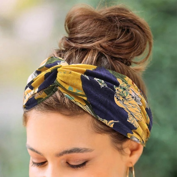 Accessories - Wide Stretch Floral Pattern Knot Twist Headband